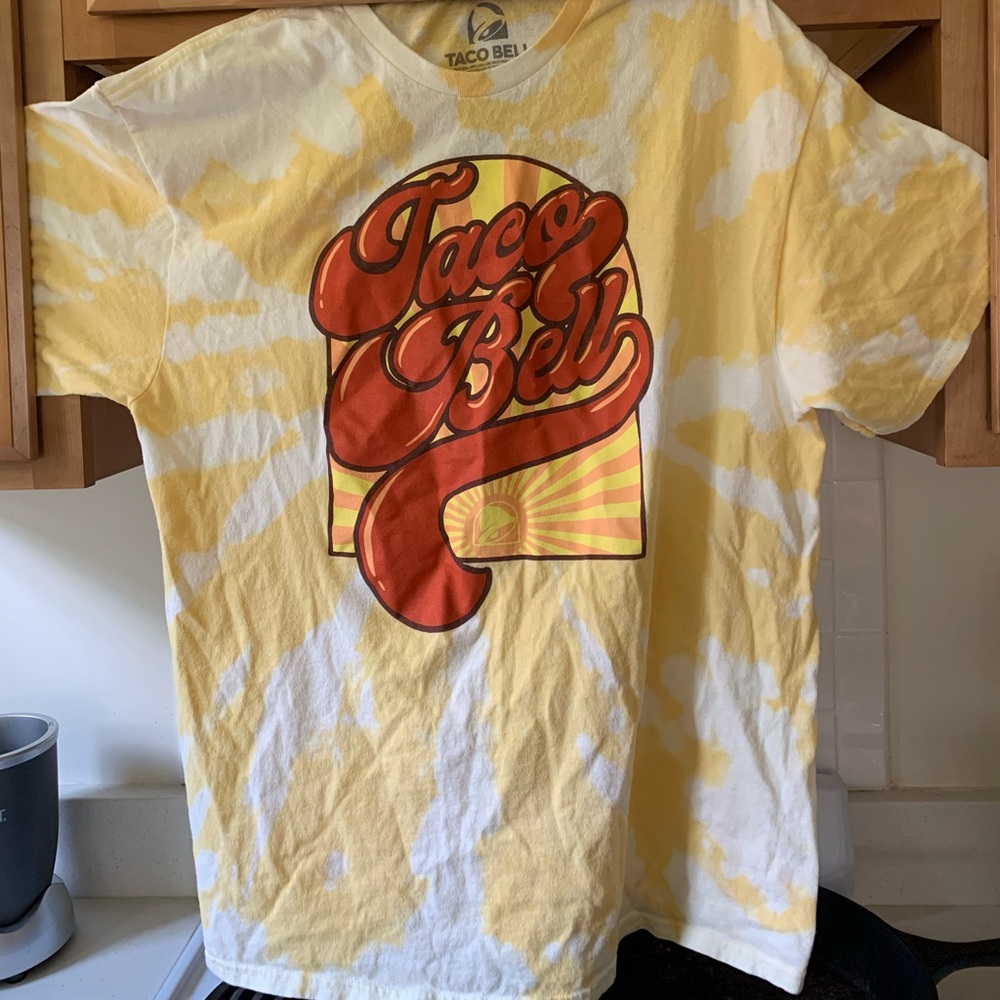 🌮taco bell tie dye💛